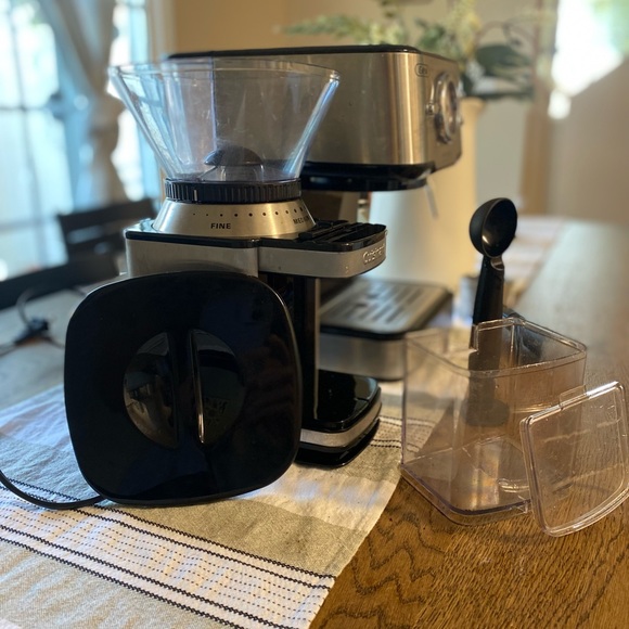 Espresso Machine and Grinder - Picture 4 of 7